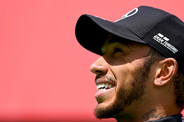 开云体育app下载-赛道下的建树 小汉用个人影响力推动全世界的进步